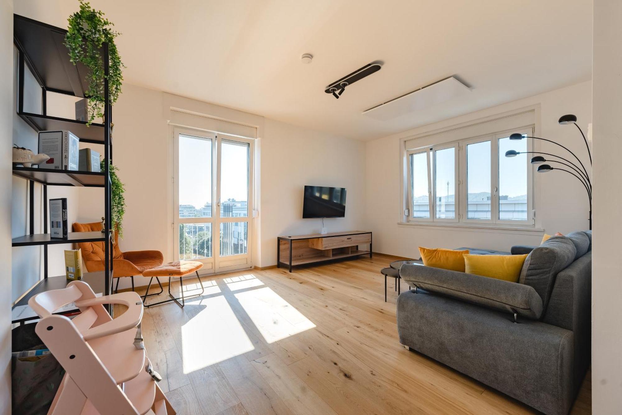Tamliving Center Luxury 4 Rooms Smart Tv Kitchen Great View Štýrský Hradec Exteriér fotografie